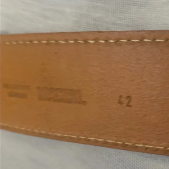 ✨Moschino genuine leather belt with metallic accent, new  display picture 3